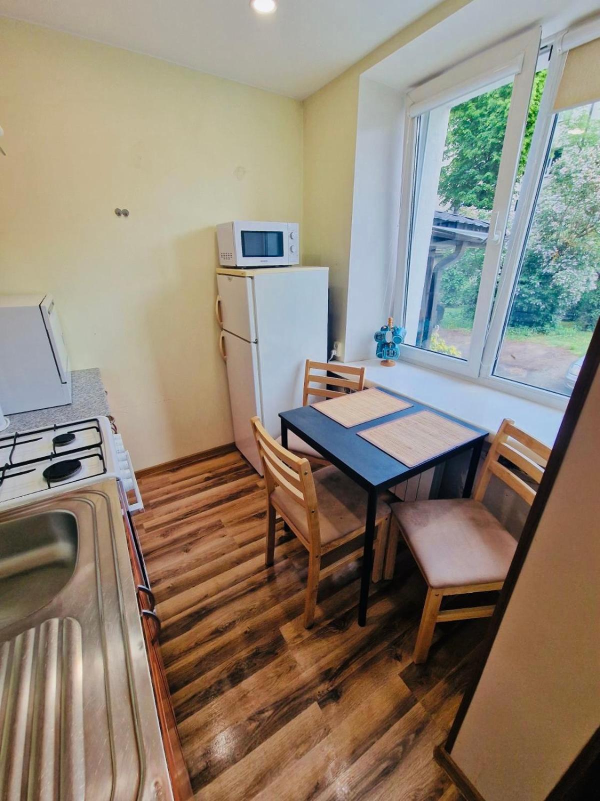 Tallinnhousing Studio For 4 With Free Parking Luaran gambar