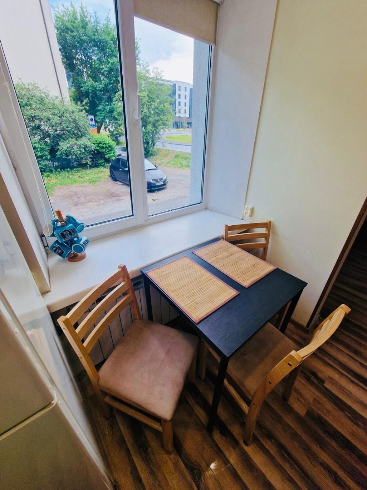 Tallinnhousing Studio For 4 With Free Parking Luaran gambar